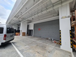 REVV (D22), Factory #450134671